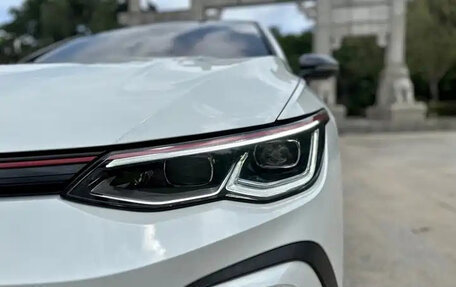 Volkswagen Golf GTI, 2022 год, 2 650 222 рублей, 5 фотография