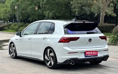 Volkswagen Golf GTI, 2022 год, 2 650 222 рублей, 6 фотография