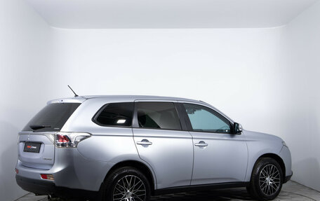 Mitsubishi Outlander III рестайлинг 3, 2012 год, 1 230 000 рублей, 5 фотография