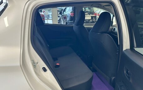 Toyota Vitz, 2014 год, 859 000 рублей, 18 фотография