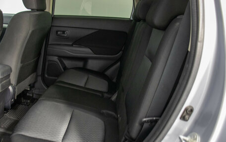 Mitsubishi Outlander III рестайлинг 3, 2012 год, 1 230 000 рублей, 11 фотография