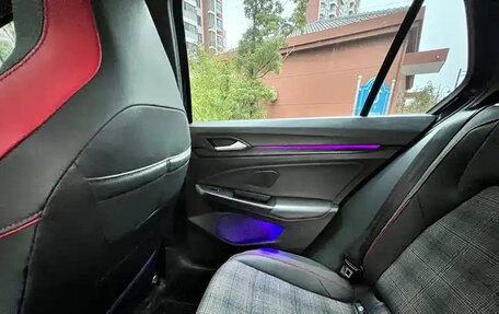 Volkswagen Golf GTI, 2021 год, 2 500 222 рублей, 16 фотография