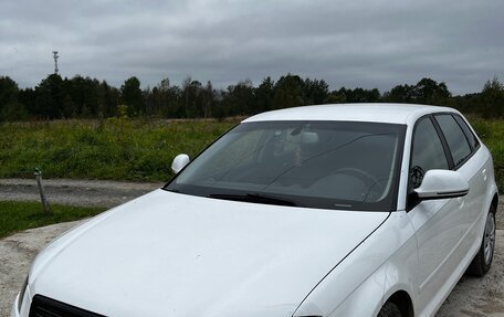 Audi A3, 2010 год, 800 000 рублей, 2 фотография
