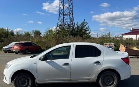 Renault Logan II, 2020 год, 500 000 рублей, 2 фотография
