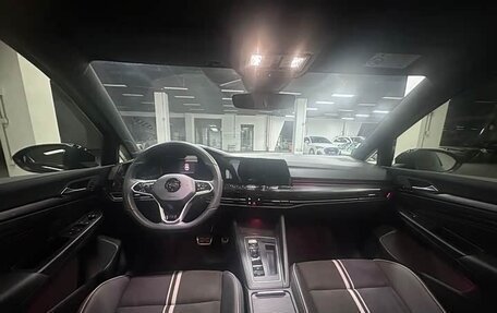 Volkswagen Golf VIII, 2022 год, 1 680 333 рублей, 10 фотография