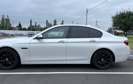 BMW 5 серия, 2015 год, 1 880 000 рублей, 7 фотография