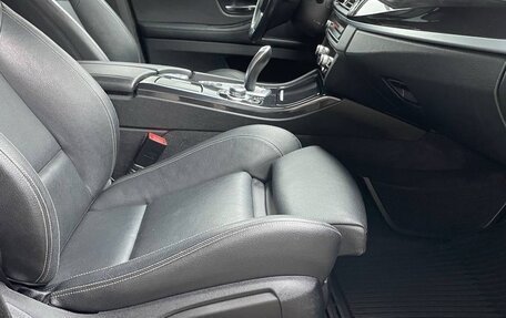 BMW 5 серия, 2015 год, 1 880 000 рублей, 13 фотография