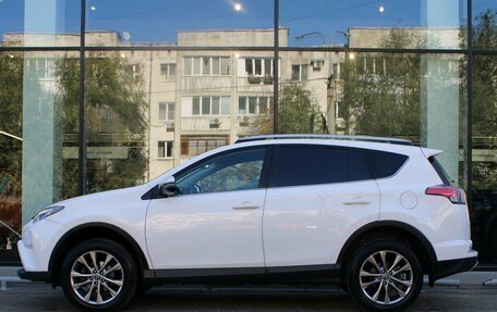 Toyota RAV4, 2018 год, 2 814 000 рублей, 8 фотография