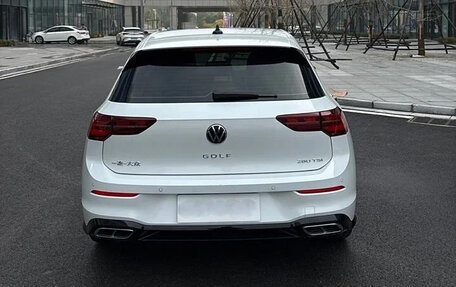 Volkswagen Golf VIII, 2022 год, 1 390 500 рублей, 4 фотография