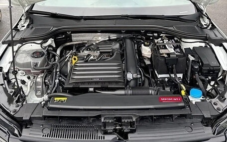 Volkswagen Golf VIII, 2022 год, 1 390 500 рублей, 14 фотография