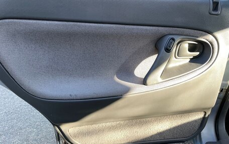 Mazda 626, 1994 год, 230 000 рублей, 9 фотография