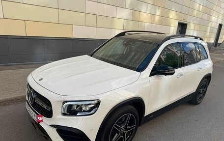 Mercedes-Benz GLB, 2019 год, 4 500 000 рублей, 5 фотография