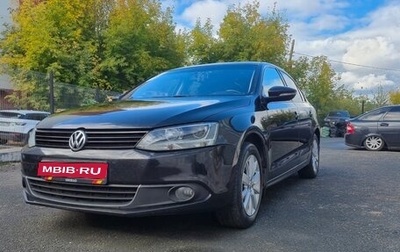 Volkswagen Jetta VI, 2013 год, 890 000 рублей, 1 фотография