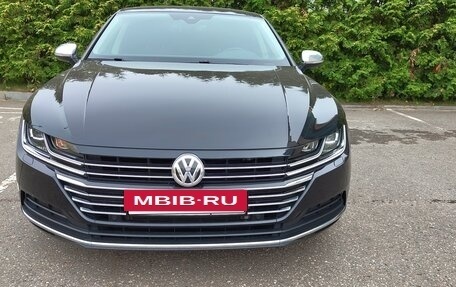 Volkswagen Arteon I, 2019 год, 3 300 000 рублей, 2 фотография