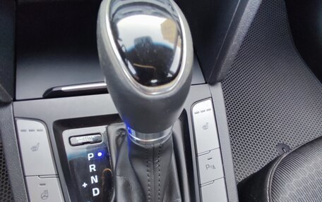 Hyundai Elantra VI рестайлинг, 2017 год, 1 350 000 рублей, 7 фотография