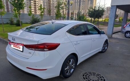Hyundai Elantra VI рестайлинг, 2017 год, 1 350 000 рублей, 3 фотография