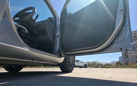 Toyota Vitz, 2001 год, 410 000 рублей, 7 фотография