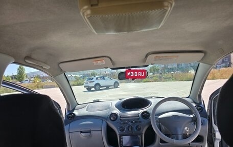 Toyota Vitz, 2001 год, 410 000 рублей, 19 фотография