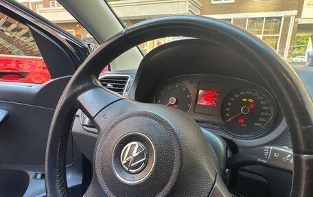 Volkswagen Polo VI (EU Market), 2012 год, 680 000 рублей, 10 фотография