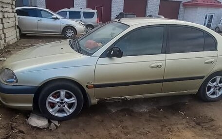 Toyota Avensis III рестайлинг, 2000 год, 385 000 рублей, 4 фотография