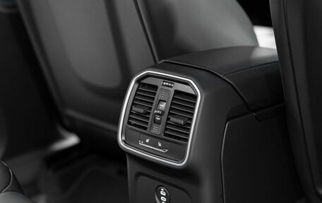 Porsche Macan I рестайлинг, 2025 год, 11 590 000 рублей, 21 фотография