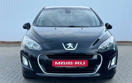 Peugeot 308 II, 2011 год, 695 000 рублей, 3 фотография