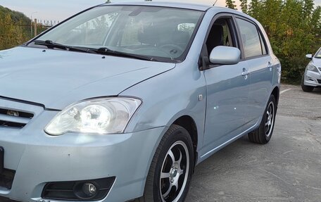 Toyota Corolla, 2005 год, 490 000 рублей, 2 фотография