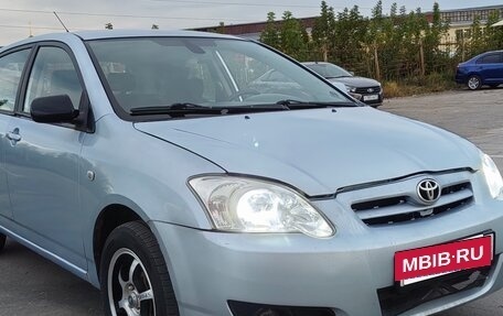 Toyota Corolla, 2005 год, 490 000 рублей, 3 фотография