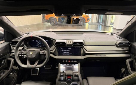 Lamborghini Urus I, 2025 год, 47 990 000 рублей, 23 фотография
