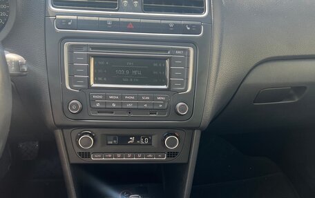Volkswagen Polo VI (EU Market), 2014 год, 710 000 рублей, 4 фотография