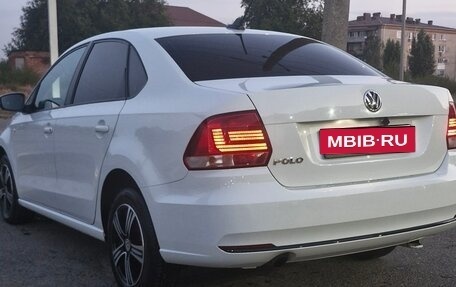 Volkswagen Polo VI (EU Market), 2018 год, 1 070 000 рублей, 5 фотография