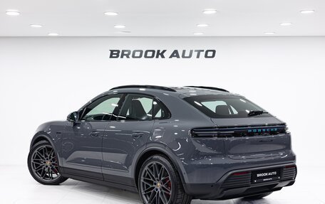 Porsche Macan, 2025 год, 15 990 000 рублей, 6 фотография
