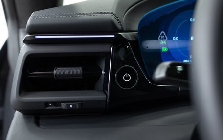 Porsche Macan, 2025 год, 15 990 000 рублей, 14 фотография