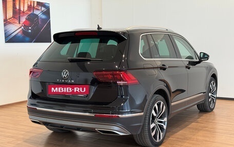 Volkswagen Tiguan II, 2017 год, 2 240 000 рублей, 5 фотография