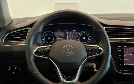 Volkswagen Tiguan II, 2017 год, 2 240 000 рублей, 14 фотография