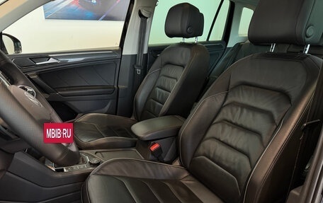 Volkswagen Tiguan II, 2017 год, 2 240 000 рублей, 9 фотография