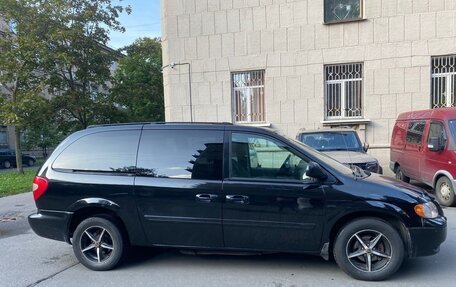 Dodge Caravan IV, 2004 год, 550 000 рублей, 4 фотография