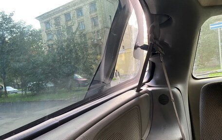Dodge Caravan IV, 2004 год, 550 000 рублей, 27 фотография