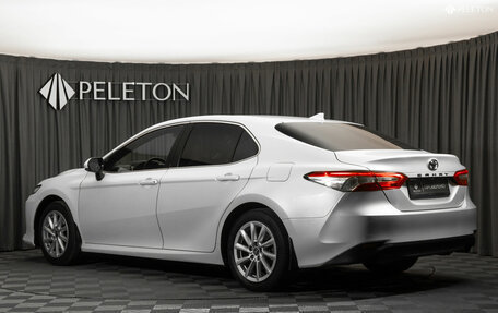 Toyota Camry, 2021 год, 2 880 000 рублей, 4 фотография