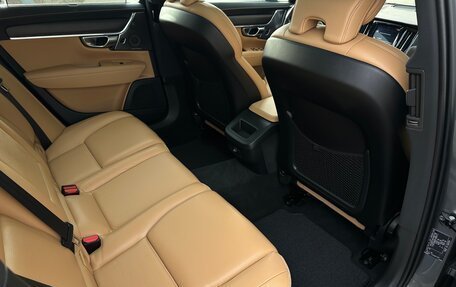 Volvo V90 Cross Country I рестайлинг, 2019 год, 4 090 000 рублей, 15 фотография