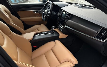 Volvo V90 Cross Country I рестайлинг, 2019 год, 4 090 000 рублей, 17 фотография