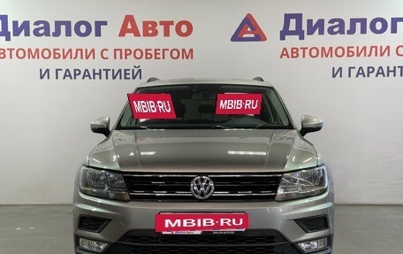 Volkswagen Tiguan II, 2017 год, 1 879 000 рублей, 2 фотография