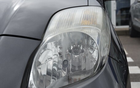 Toyota Yaris III рестайлинг, 2010 год, 550 000 рублей, 12 фотография