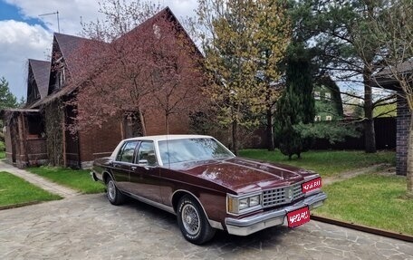 Oldsmobile Eighty-Eight VIII, 1985 год, 3 150 000 рублей, 1 фотография