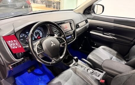 Mitsubishi Outlander III рестайлинг 3, 2014 год, 1 299 000 рублей, 5 фотография