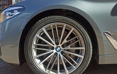 BMW 5 серия, 2019 год, 4 000 000 рублей, 6 фотография