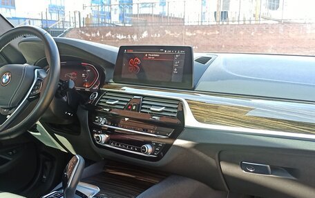 BMW 5 серия, 2019 год, 4 000 000 рублей, 11 фотография