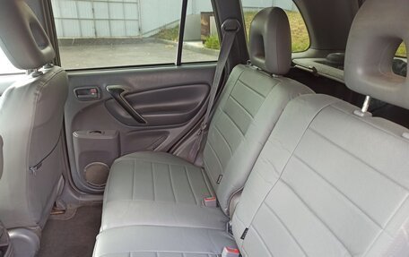 Toyota RAV4, 2002 год, 690 000 рублей, 29 фотография