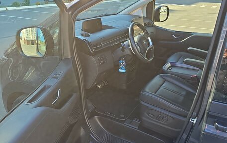 Hyundai Staria, 2022 год, 5 400 000 рублей, 21 фотография