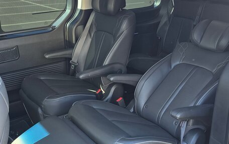 Hyundai Staria, 2022 год, 5 400 000 рублей, 23 фотография